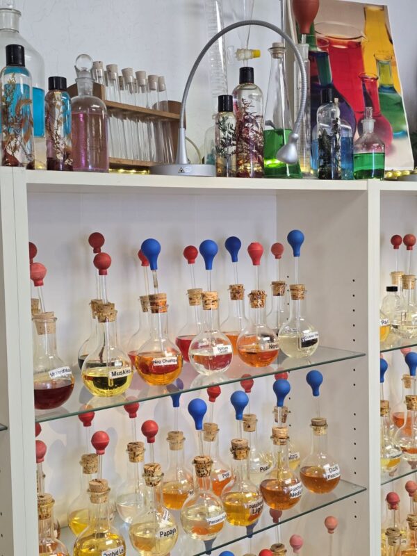 Luxury-Niche-Indi-Artisan Designer Reproductions Fragrance Oil